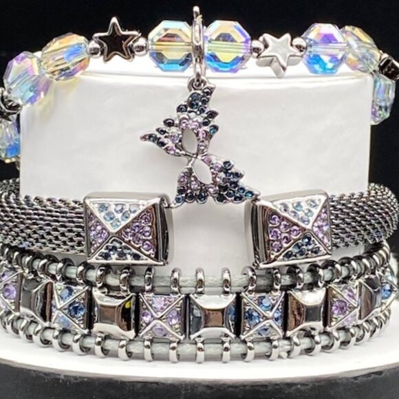 Winged Moonlight ST88745 Halloween Stack 2025 Butterfly Masquerade Mask - Picture 2 of 4